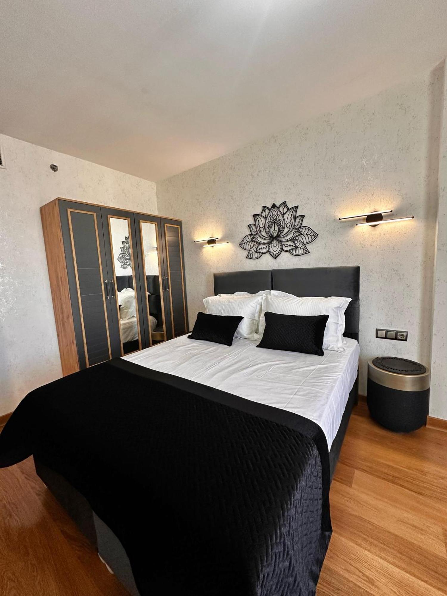 Sabiha Gokcen Hotel Istanbul Houses Экстерьер фото