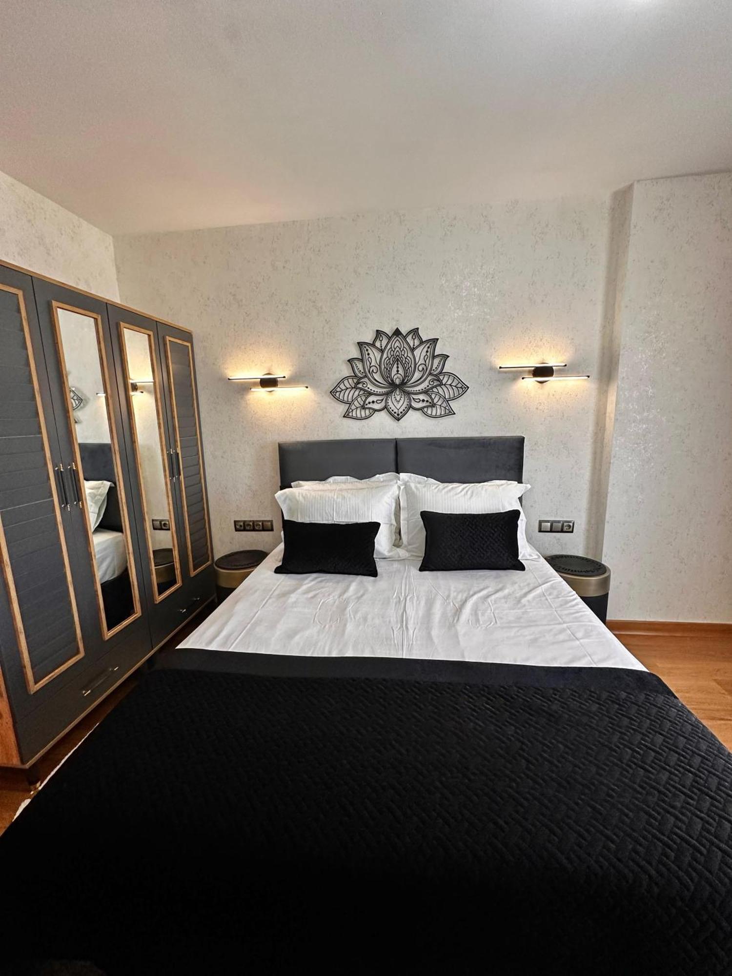 Sabiha Gokcen Hotel Istanbul Houses Экстерьер фото